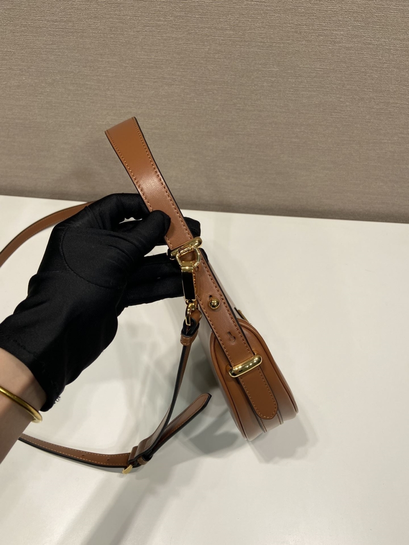 Pra*a hobo bags